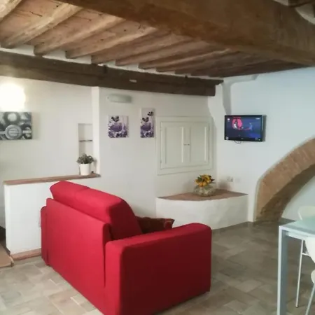Apartment Dimora Storica Angolo Piazza Del Campo *